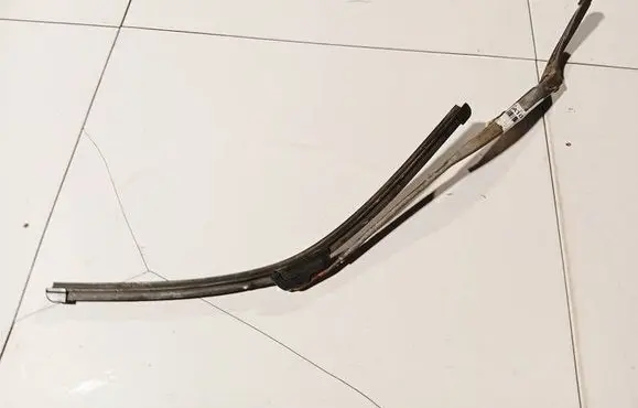 Renault Laguna II Front wiper blade arm