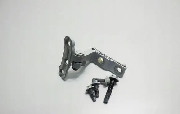 Volvo XC40 Front door upper hinge 31424586