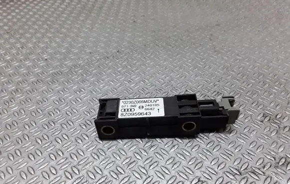Audi A2 Airbag deployment crash/impact sensor 8Z0959643