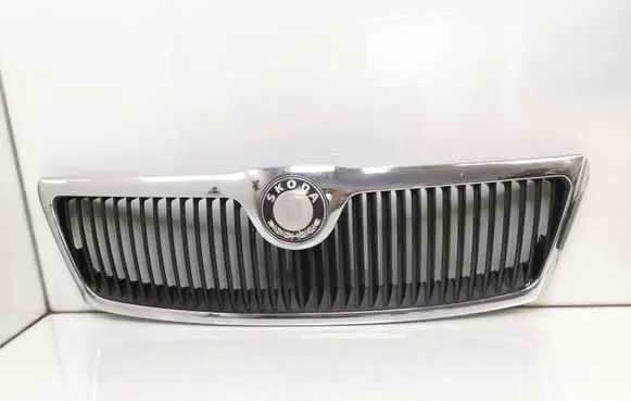 Skoda Octavia Mk2 (1Z) Front bumper upper radiator grill 1Z0853668 11391300