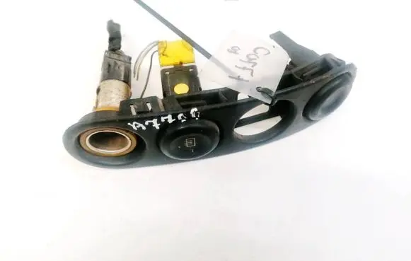 Windscreen/window heater switch