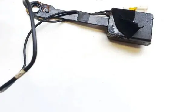 Peugeot 607 Front seatbelt buckle a6042889e101