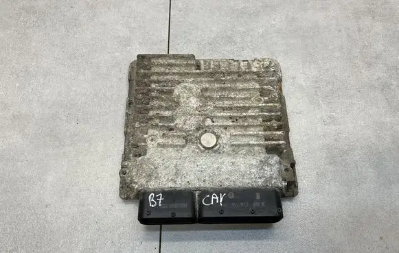 Volkswagen PASSAT B7 Engine control unit/module 03L906023FS