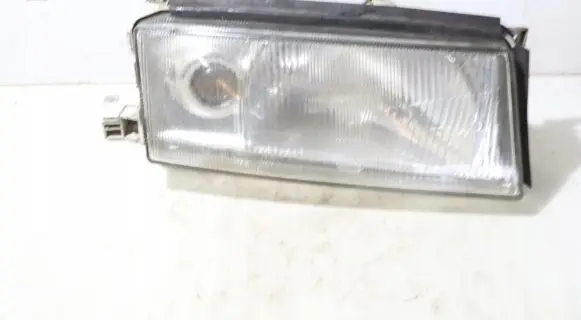Skoda Octavia Mk1 (1U) Headlight/headlamp
