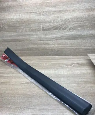 Volkswagen PASSAT B4 Rear door trim (molding) 3A0853754