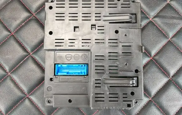 Fiat Punto Evo Bluetooth control unit module 51902811 10R030427 H1CKY1H61