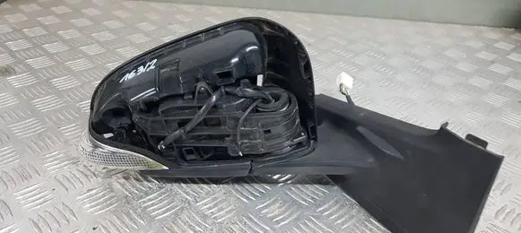 Toyota Yaris Front door electric wing mirror 8003201