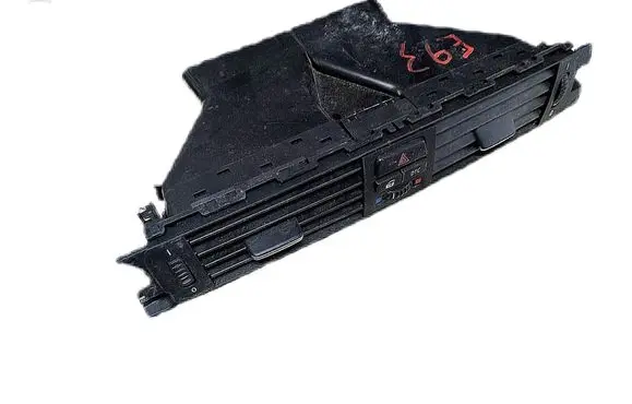 BMW 3 E90 E91 Glove box set 91304480