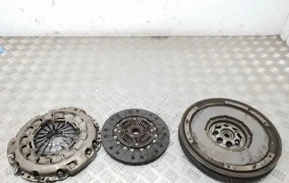 Mercedes-Benz C W203 Clutch set kit A0002523311 A2710301205 A0002527605