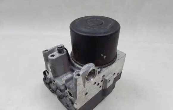 Toyota RAV 4 (XA20) ABS Pump 44540-42030 49248
