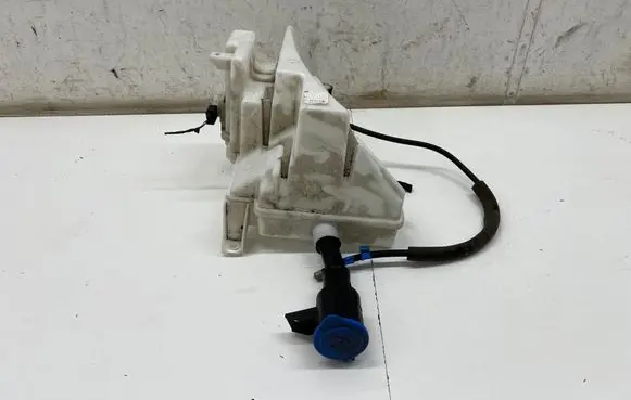 Jaguar I-Pace Windshield washer fluid reservoir/tank M9D317B613A