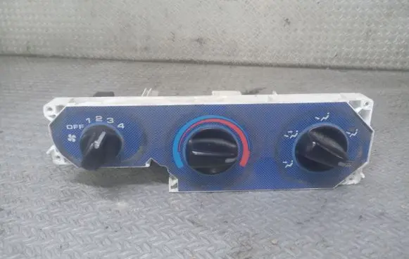 Honda HR-V Climate control unit