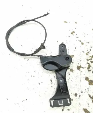 Engine bonnet (hood) release handle