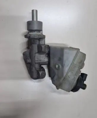 Renault Clio II Master brake cylinder 7700417826 8200262441