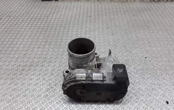 Renault Scenic II - Grand scenic II Throttle valve 8200330810E