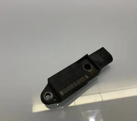 Mercedes-Benz E W211 Airbag deployment crash/impact sensor A0028202726 0028202726