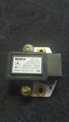 Mercedes-Benz A W168 ESP acceleration yaw rate sensor 0015404517