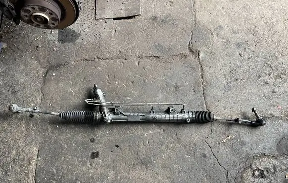 BMW X1 E84 Steering rack 6763807