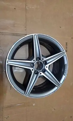 Mercedes-Benz C W205 R18 alloy rim A2054011200
