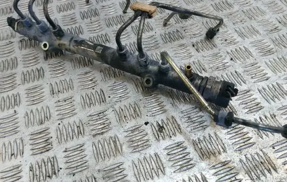 Fuel pressure sensor