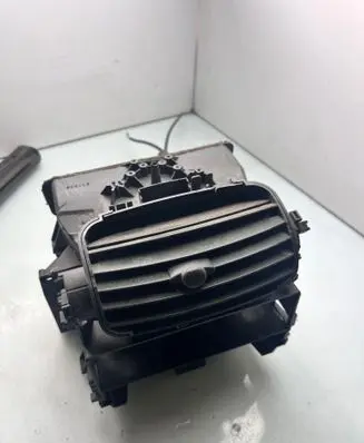 Smart ForTwo I Rear air vent grill 0001163V004
