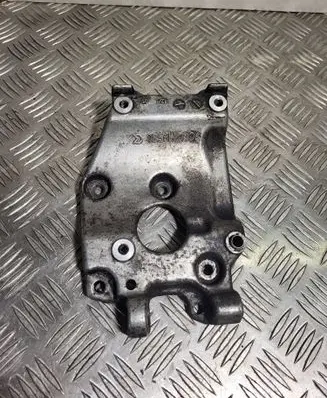 Volvo V50 A/C compressor mount bracket 9646719580