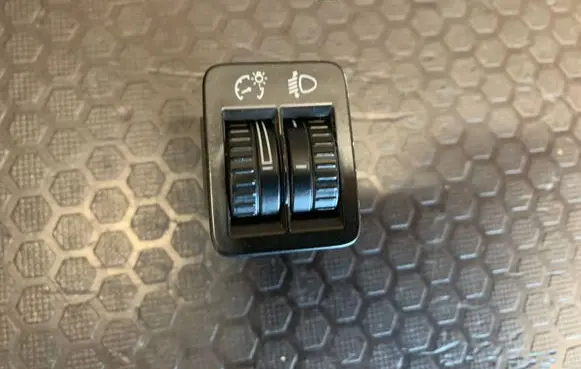 Volkswagen PASSAT B7 Headlight level height control switch 3AA941333