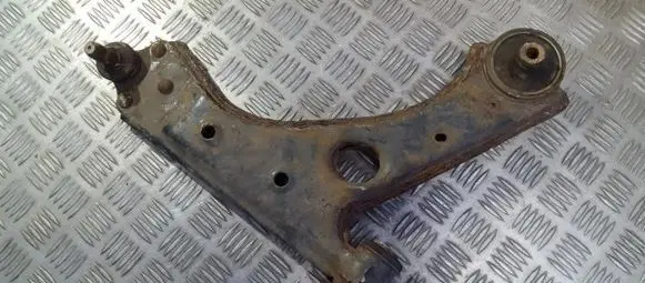 Opel Corsa D Front lower control arm/wishbone