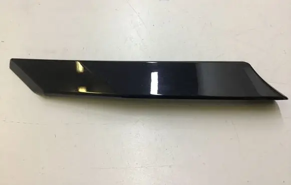 Toyota RAV 4 (XA50) Rear side glass trim 62792