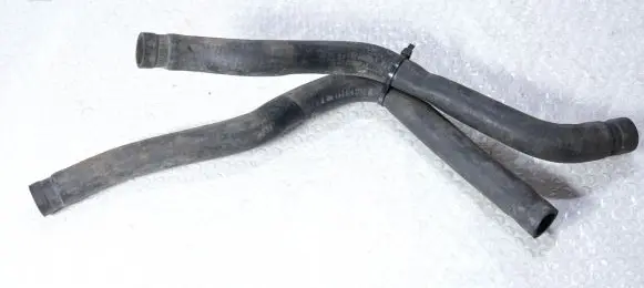 Audi A6 S6 C4 4A Air intake hose/pipe 4A0819371C