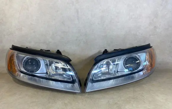 Volvo S80 Headlights/headlamps set 31214347