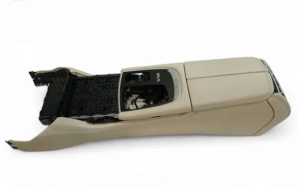 BMW 7 G11 G12 Center console 6843416 51166843416 9330613