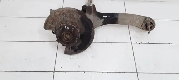 Volvo V50 Rear wheel hub spindle/knuckle 