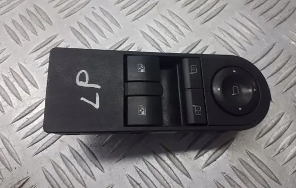 Opel Astra H Front door window switch trim 13228706