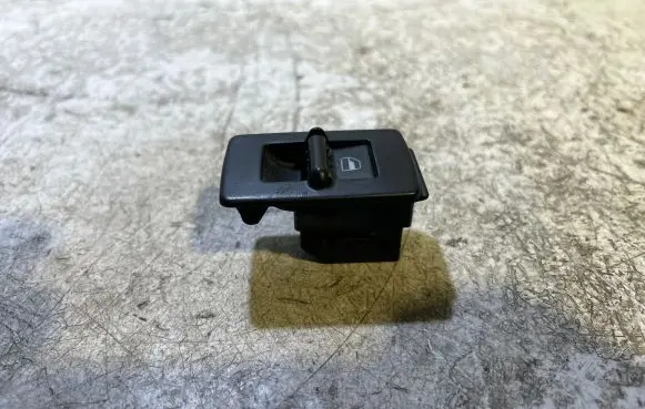 Volkswagen New Beetle Electric window control switch 1C0959855A