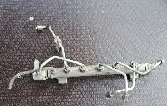 Hyundai Santa Fe Fuel main line pipe 0445214085 001935L3