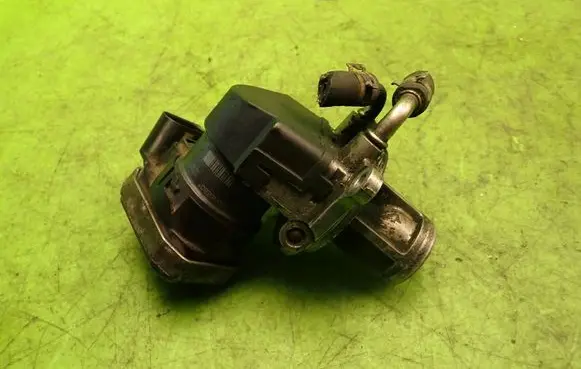 Mercedes-Benz B W245 EGR valve 109315