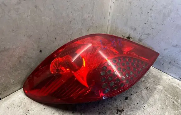 Rear/tail lights