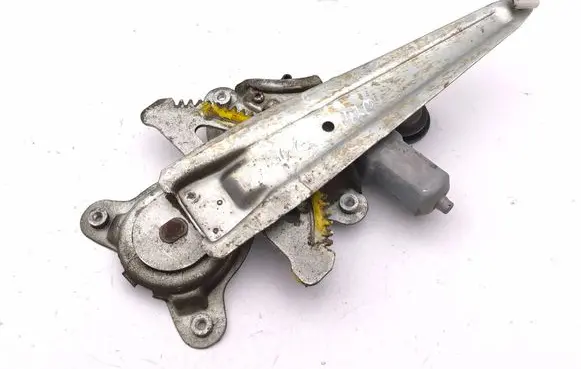 Lexus IS 220D-250-350 Rear door window regulator with motor 8572058010 0620401770