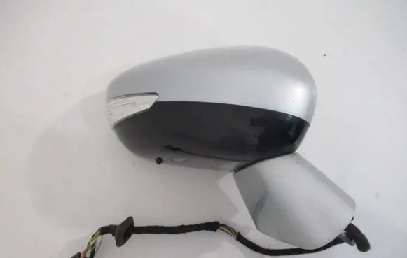 Citroen DS5 Front door electric wing mirror 