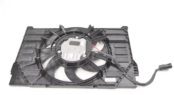 Jaguar I-Pace Electric radiator cooling fan J9D38C607AD