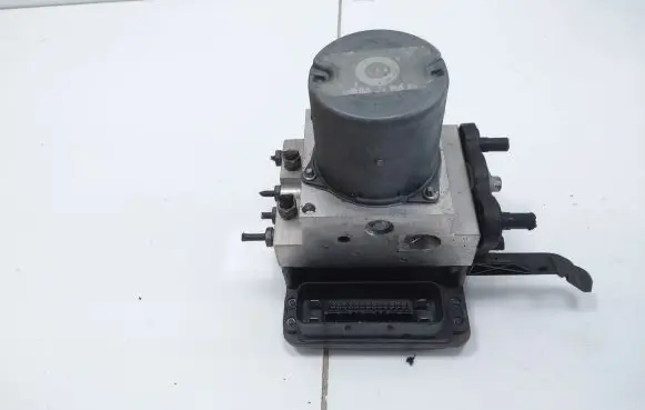 Mercedes-Benz E W212 ABS Pump A2124312212