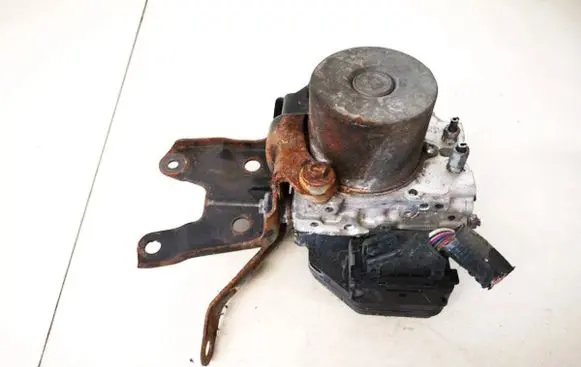 Toyota Urban Cruiser (XP110) ABS Pump 4454052171 44540-52171
