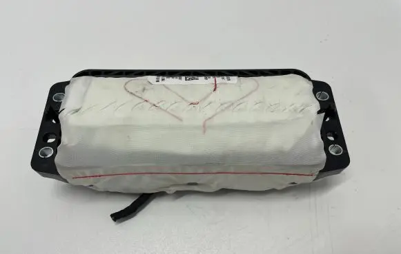 Audi Q3 F3 Passenger airbag 83A880204D