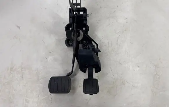 Opel Grandland X Pedal assembly 9854066280 86CT92 5021950
