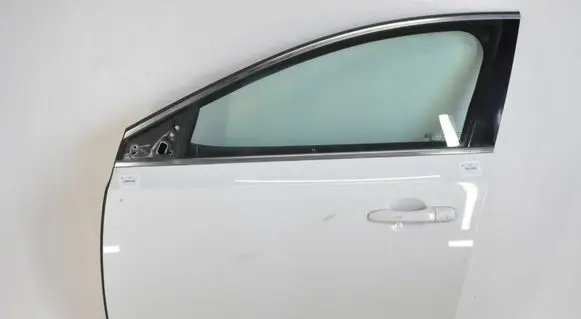 Volvo V40 Front door 
