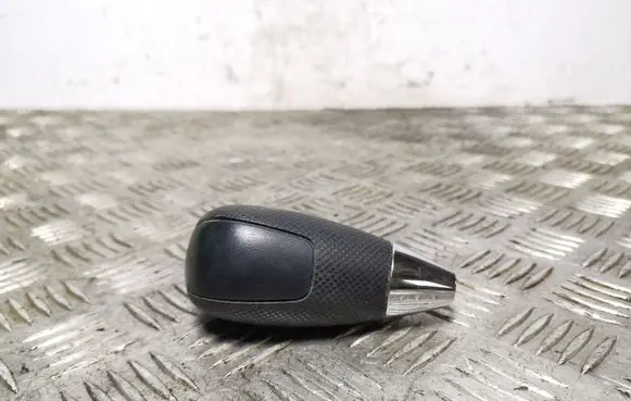 Jeep Grand Cherokee (WK) Gear lever shifter trim leather/knob