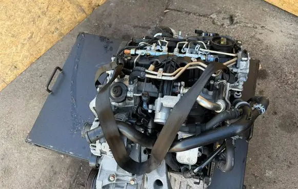 Audi Q5 SQ5 8R Engine CGL
