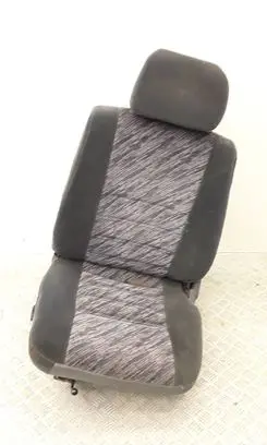 Toyota Land Cruiser (BJ70) Front passenger seat 