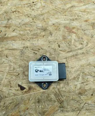 Fiat 500E ESP acceleration yaw rate sensor 0265005873 68073504AA